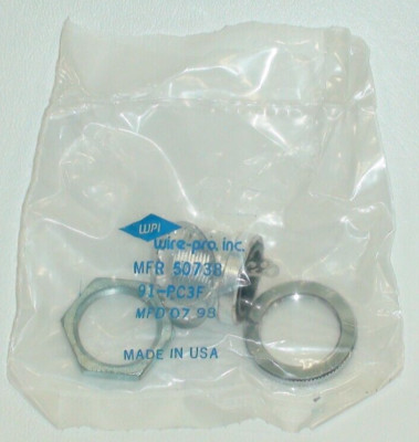WIRE-PRO 91-PC3F CHASSIS PANEL CONNECTOR 3 PIN FEMALE (50/BAG)