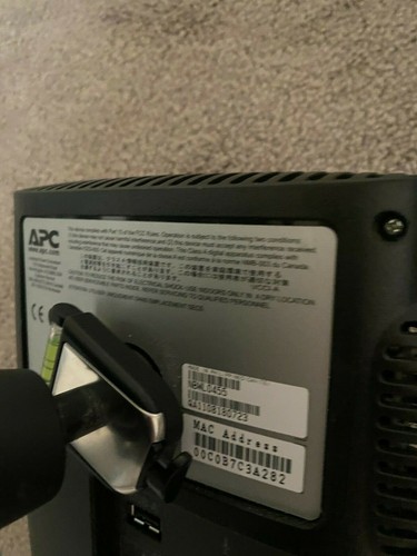 APC NetBotz Room Monitor 455 – Environmental Sensors + Built‑in Camera - Used - Picture 2 of 4