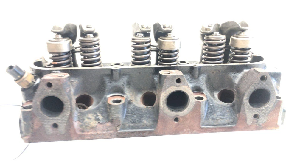 1983 - 1989 S10 Blazer 乘客右气缸盖总成 Oem 2.8l R — 第 2/4 张图片