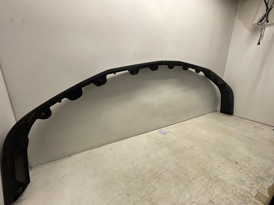 2017 2018 2019 2020 - 2024 Chevrolet Express 2500 Front Bumper Air Deflector OEM — 第 2/4 张图片