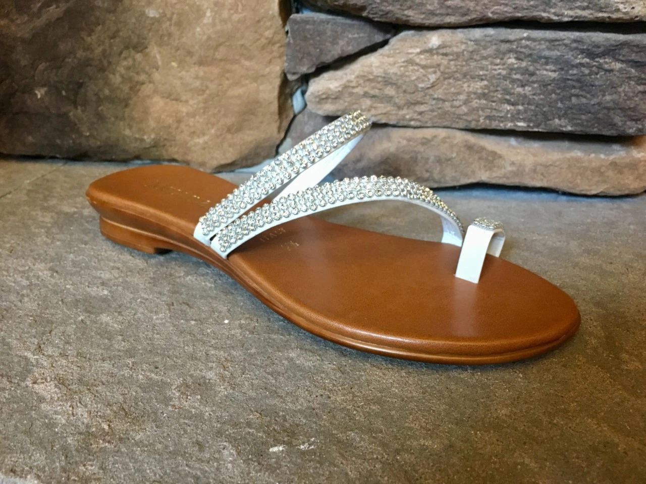ITALIAN SHOEMAKERS TOSCANELLA Amaris or Georgette Toe Ring Sandals RHINESTONE