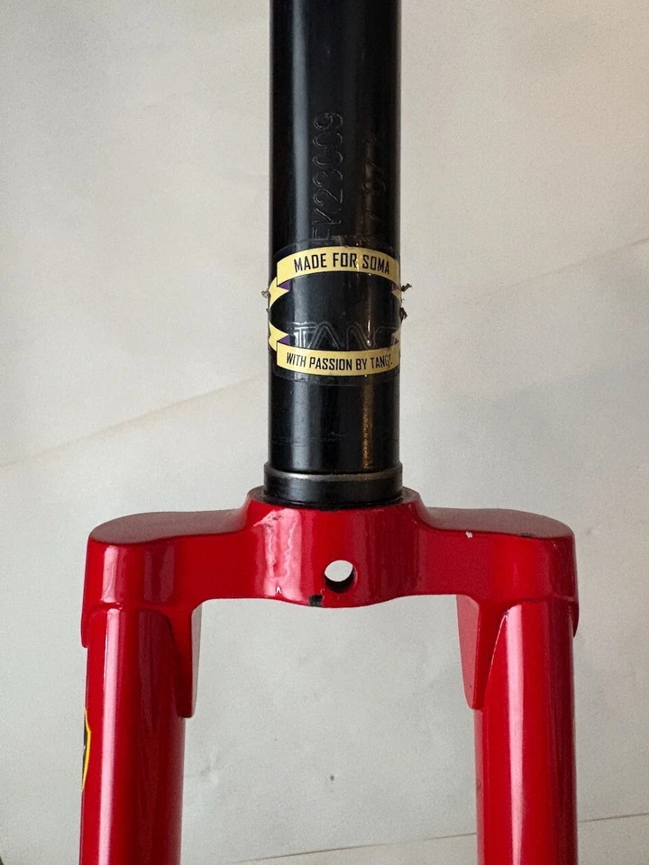 Soma Wolverine Lugged CrMo Steel Bike Fork, Tange, Red, 700c, 1 1/8" Threadless - Image 4 of 4