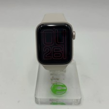 GPS Only Apple Watch SE 3 40MM Starlight Aluminum White Sport Band MJKR4LW/A
