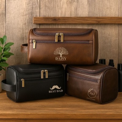 Personalisierter Herren Kulturbeutel individuell Monogramm Text Gravur Leder Unikat Geschenk