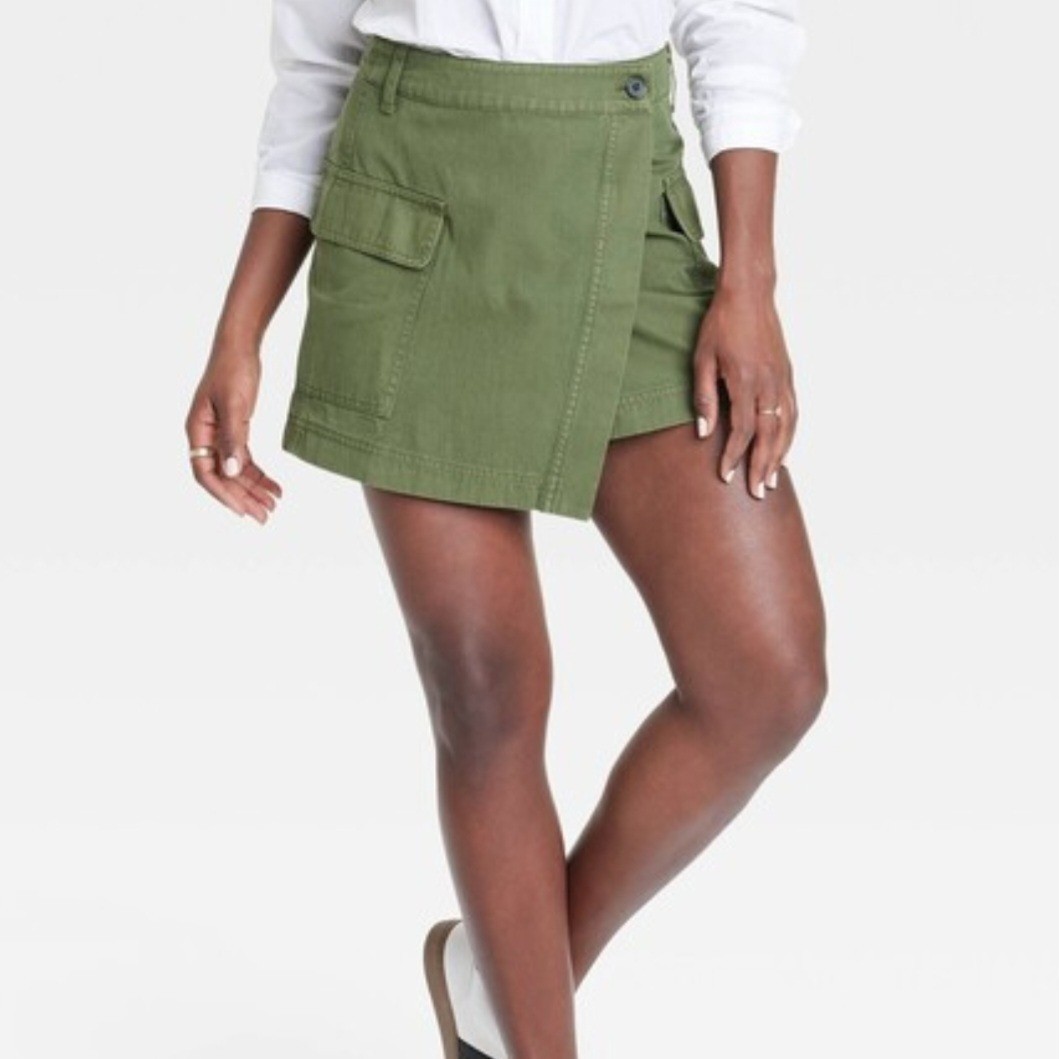 Universal Thread Womens Olive Green Cargo Wrap Skort Size 16 NWT Utility Mini