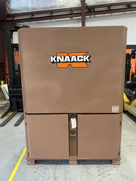 KNAACK 119 FIELD OFFICE STATION CONSTRUCTION JOB SITE STORAGE BOX - Image 2 of 3