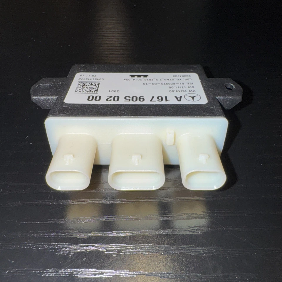 Módulo de interruptor de parachoques trasero OEM #120 2018-2019 MERCEDES-BENZ C43 S560  Foto 4 de 4