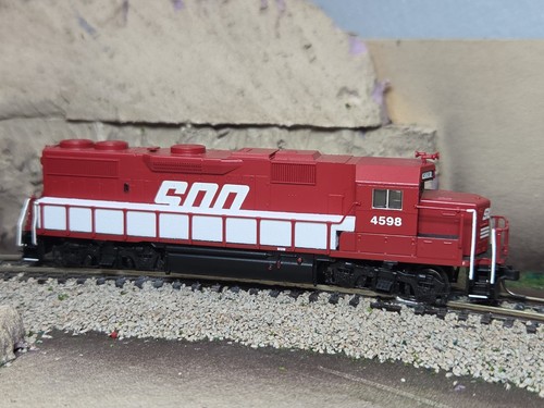 Locomotora Atlas 40004787 escala N GP39-2 fase II SOO-LINE #4598 probada LN  | Condition: New
