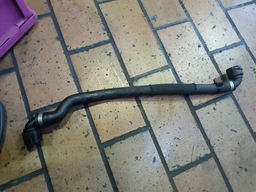 Original BMW 5er E60 E61 LCI Schlauch Zusatzwasserpumpe Motorvorlauf 6985734