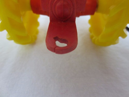 Vintage Barr Rubber Red Yellow Ohio Tractor - Picture 5 of 5