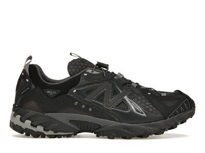 the Apartment × New Balance 610 GORE-TEX Apartment New Balance 610 Subway Series | SneakerNews.com
