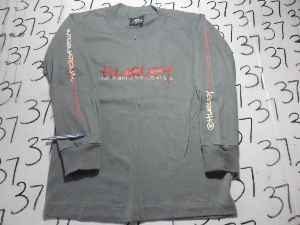 Small NWOT Vintage Hurley International Long Sleeve Damaged Single