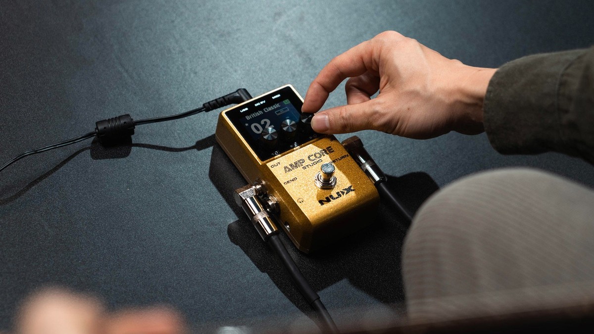 Buy NUX Amp Core Studio Amp Modeling Pedal Gold online | eBay