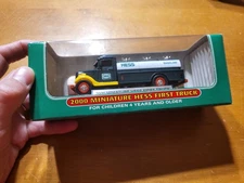 2000 Miniature Hess First Truck Gasoline READ