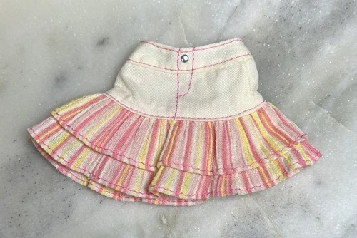 Vintage *Barbie* Fashion Fever Clothes: Creamy White Ruffled Mini Skirt