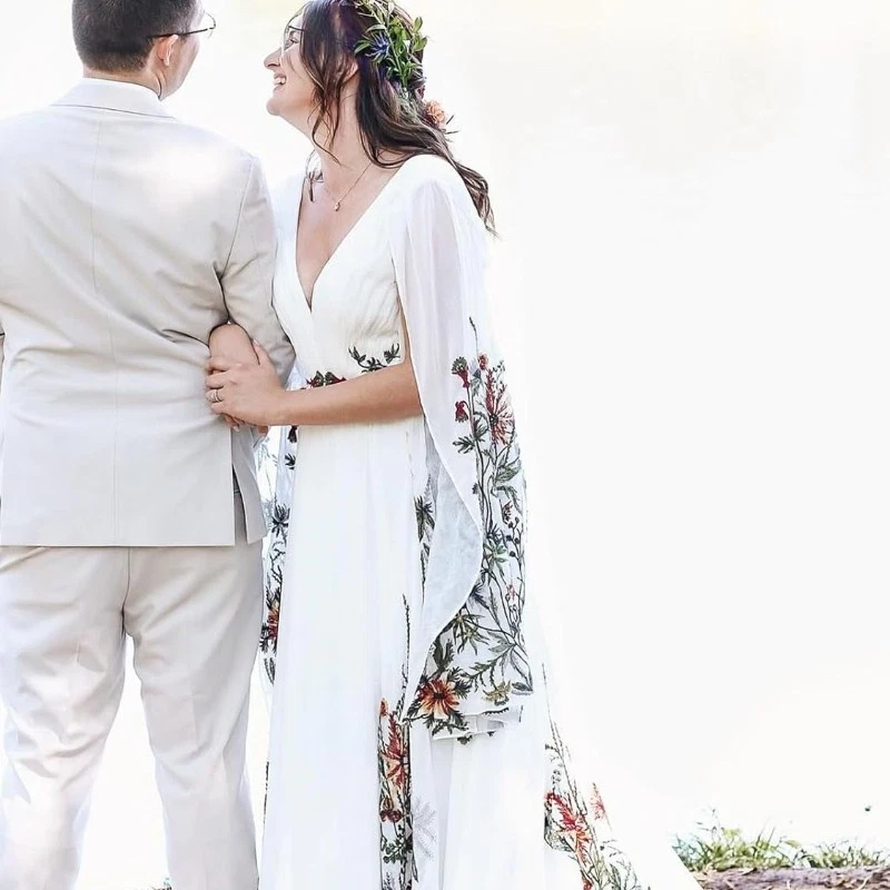 Vestido de novia floral bordado cuello en V vestidos con mangas largas boho vestido de novia Foto 4 de 4