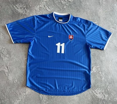 Vintage Nike SLOVAKIA 2002 VITTEK #11 Soccer Jersey Football Shirt Size XL