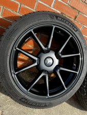 1 x Tesla Model 3 18" Gloss Black Wheel+Michelin Pilot Sport 4S Honda 104426100A