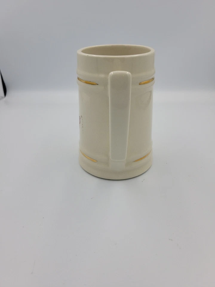 Taza Derby de Kentucky 116 a rayas doradas - Hunter Manufacturing Group 5 de mayo de 1990 Foto 4 de 4