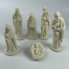 White Porcelain Nativity Scene Set by Artmark 1988 Christmas Decoration Vintage