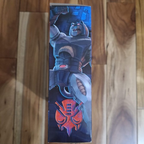 2021 SDCC EXCLUSIVE - TRANSFORMERS WFC COVERT AGENT RAVAGE - DAMAGED BOX - Picture 3 of 13