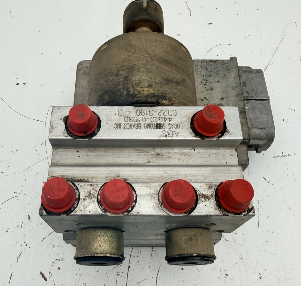 Toyota Venza LE 2013-2016 OEM ANTIBLOQUEO FRENO ABS BOMBA ACTUADOR 44510-01030 OEM Foto 2 de 4