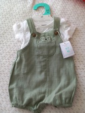 Baby Boys Summer outfit In Size 0-3 Months BNWTS 