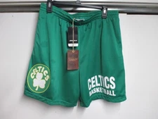 BOSTON CELTICS MITCHELL & NESS MENS BASKETBALL SHORTS (LARGE) NWT GREEN 2 LOGOS