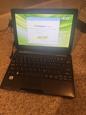 Acer Aspire One D257 Netbook 10.1'' WORKS WHEN PLUGGED IN ONLY READ DESCRIPTION