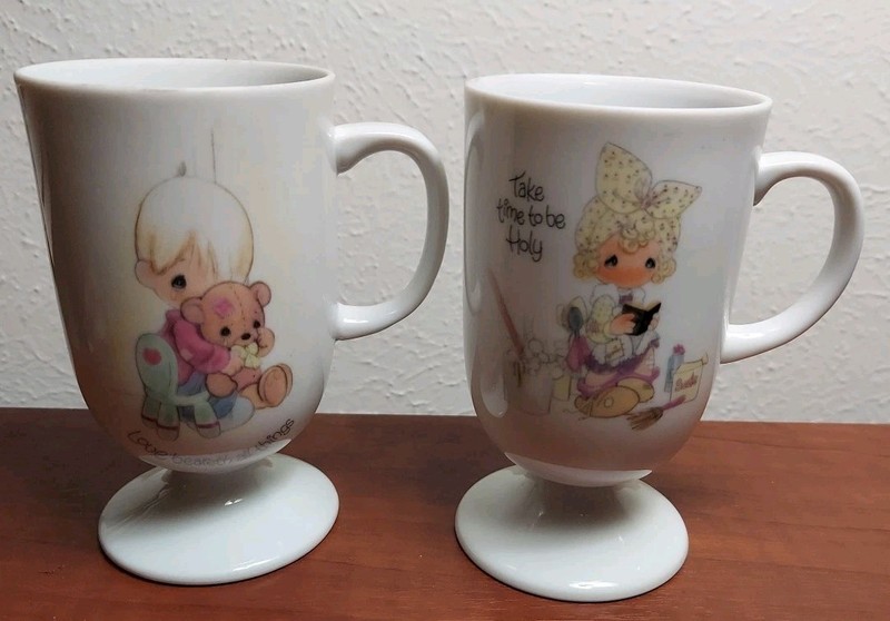 2 Vintage Enesco Jonathan And David Precious Moments Pedestal Coffee Mugs 1980 