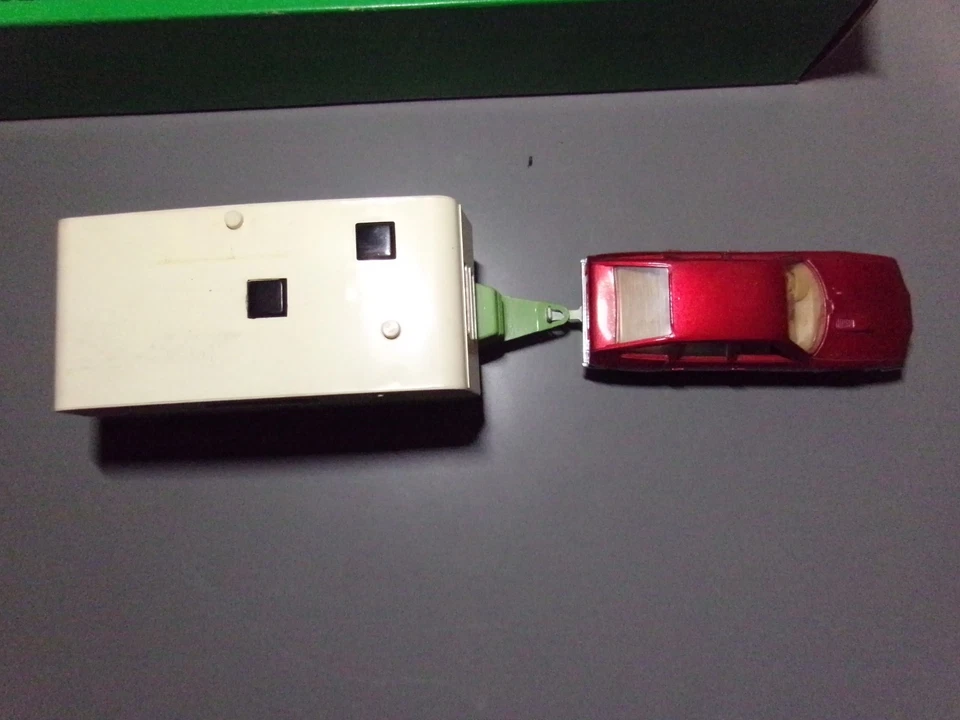 SOLIDO Touring Citroen CX with caravan scale 1/43 Made in France - Immagine 4 di 4