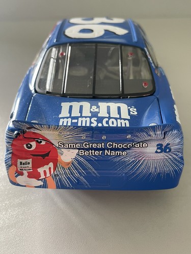 REVELL 1:24 DieCast 2000 PONTIAC GRANDPRIX #36 Ken Schrader (M&M's) w/ Stand - Picture 12 of 13