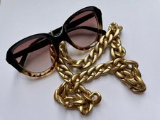 chaine de lunettes