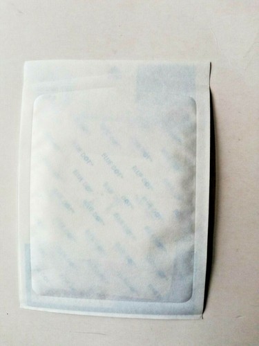 MEDICAZIONE A FERITA ADESIVA IN GESSO GRANDE 8 CM X 10 CM (CONFEZIONE DA 5) - GINOCCHIA E GOMITI - Foto 4 di 4