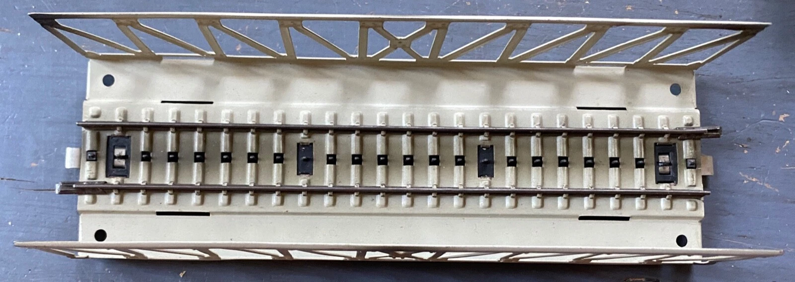 Photo 2/4