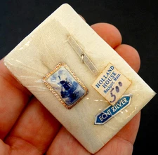 Vintage STERLING SILVER Blue & White Windmill DELFT Pottery TIE TACK /Attic Find