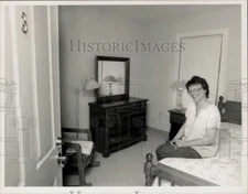 1989 Press Photo Jessie's House Shelter Director Catherine Bennett, Northampton