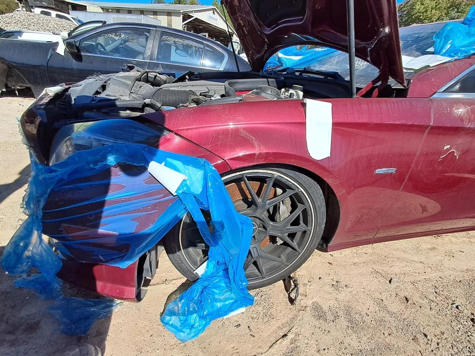 Used Front Left Fender fits: 2012 Mercedes-benz Mercedes cls-class 218 Type CLS4 - Imagem 2 de 4