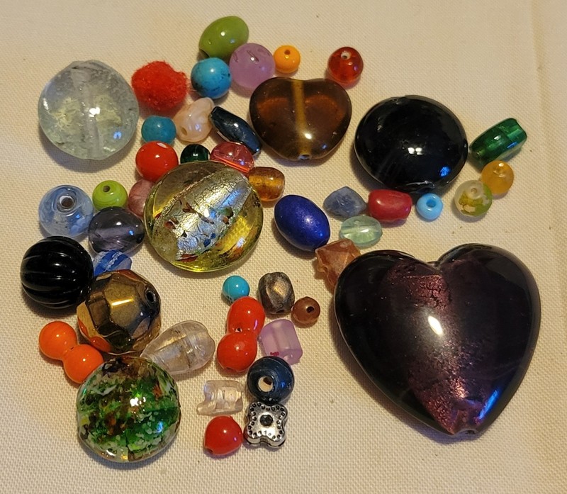 L887  mixed lampwork and glass beads. will combine to save on shipping 
