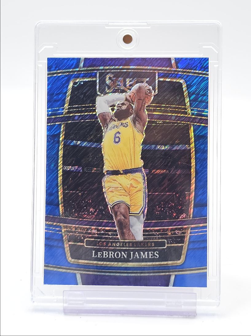 LEBRON JAMES 2021-22 SELECT CONCOURSE BLUE SHIMMER PRIZM LAKERS Q2846