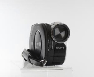 Sony PAL HandyCam DVD Camcorder DVD-R/RW DVD+RW+R - Video Transfer (DCR-DVD106E)