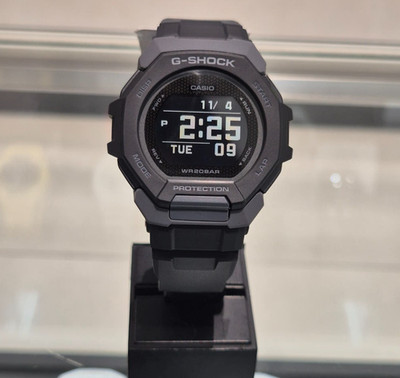 Casio G-Shock G-SQUAD GBD-300-1 Bluetooth Running Black Digital Watch New