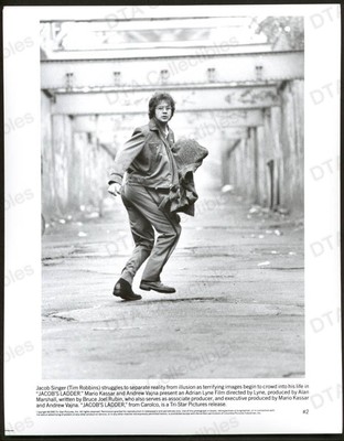 JACOB'S LADDER-8X10 B&W PHOTO-TIM ROBBINS RUNS IN FEAR FN