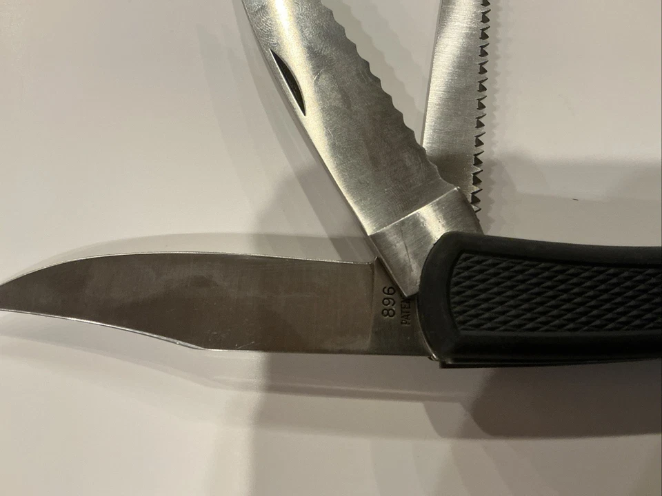 Camillus USA Promaster Triple Lockback Folding Knife 896 - Image 4 of 4