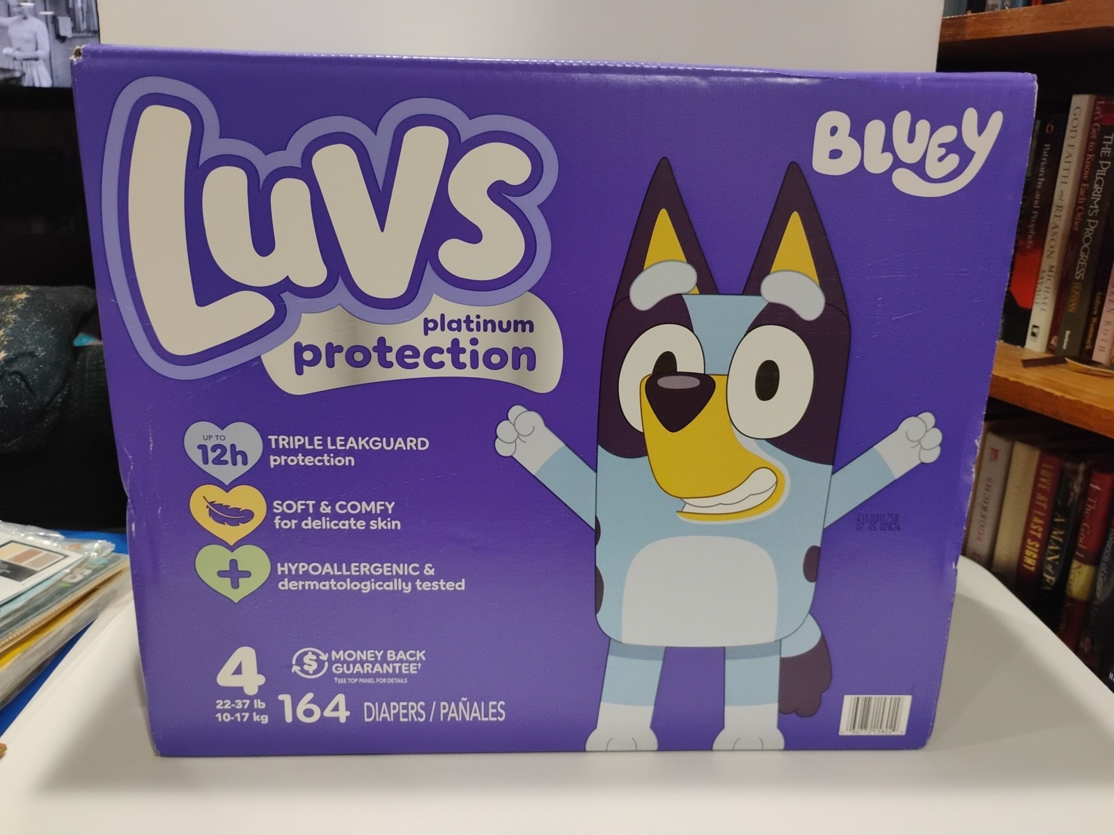 Luvs Platinum Protection Baby Diapers, Size 4, 164 Count