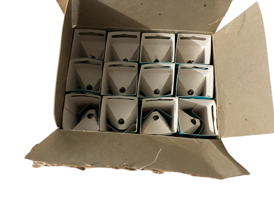 Vintage GE General Electric Flair Bent Tip Chandelight 25W Light Bulb Clear - Image 3 of 4