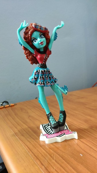 Monsters high Lorna McNessie - Comansi 12 cm