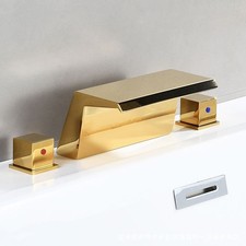 Gold widespread 3 Holes Waterfall Bathroom BathTub tub Faucet square Handles Tap