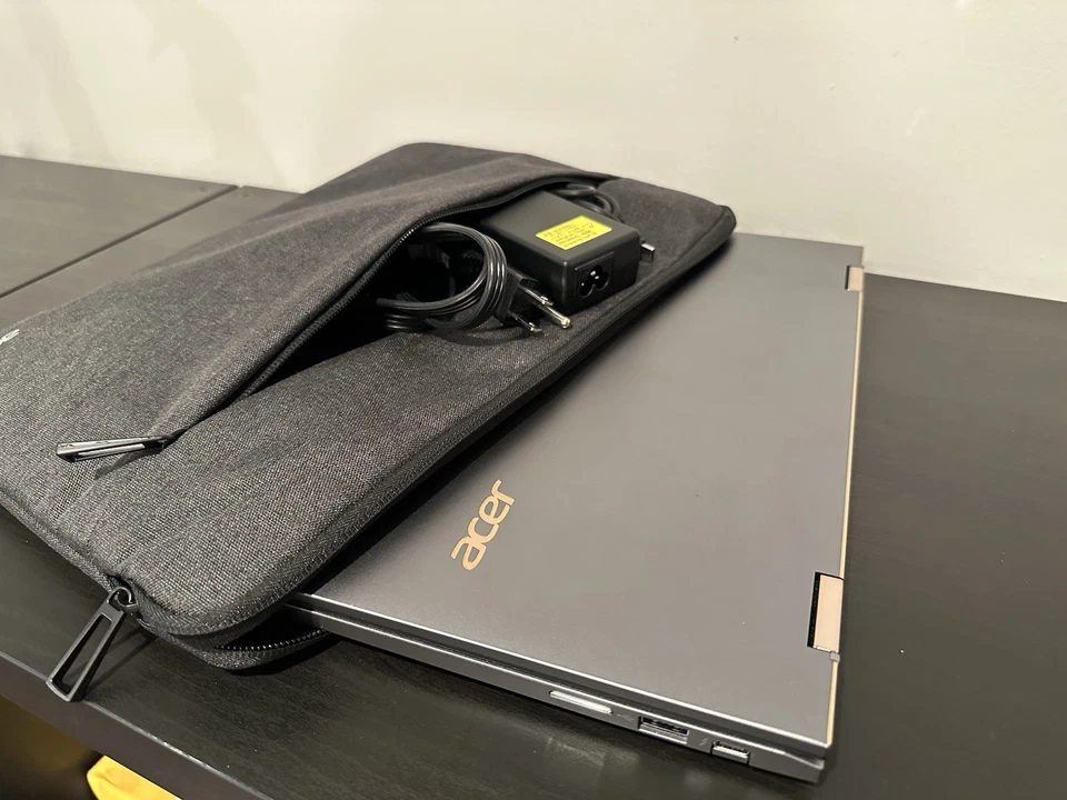 Acer Chromebook Spin 714 i5-1335U 8GB/256GB SSD 14" Estuche Táctil Actualizaciones a 2032 Foto 2 de 4