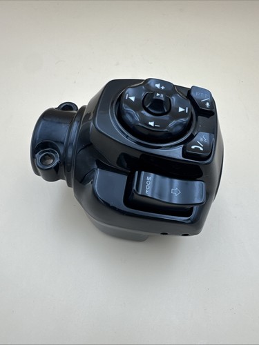 Lighted 2023-2026 OEM Harley Right Handlebar Controls Street & Road Glide